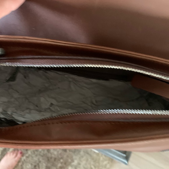 Handbag - Picture 2 of 6